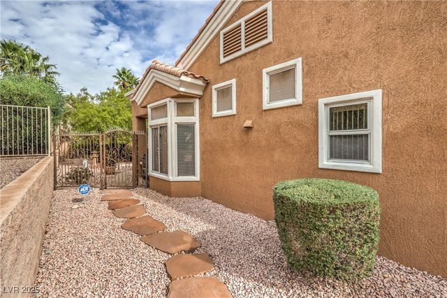 11008 Mission Lakes Avenue, Las Vegas, NV 89134