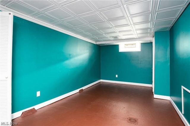 41 E Rosewood Avenue, Akron, OH 44301