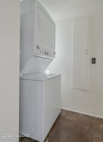 2040 N Campbell Avenue, Tucson, AZ 85719