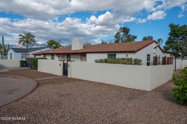 2040 N Campbell Avenue, Tucson, AZ 85719