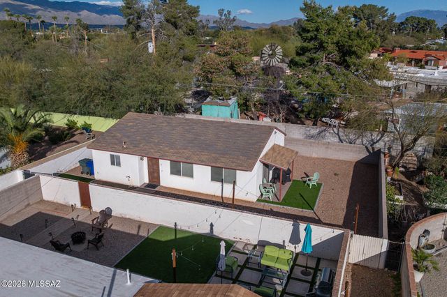 2040 N Campbell Avenue, Tucson, AZ 85719