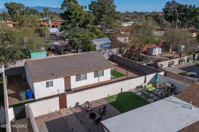 2040 N Campbell Avenue, Tucson, AZ 85719