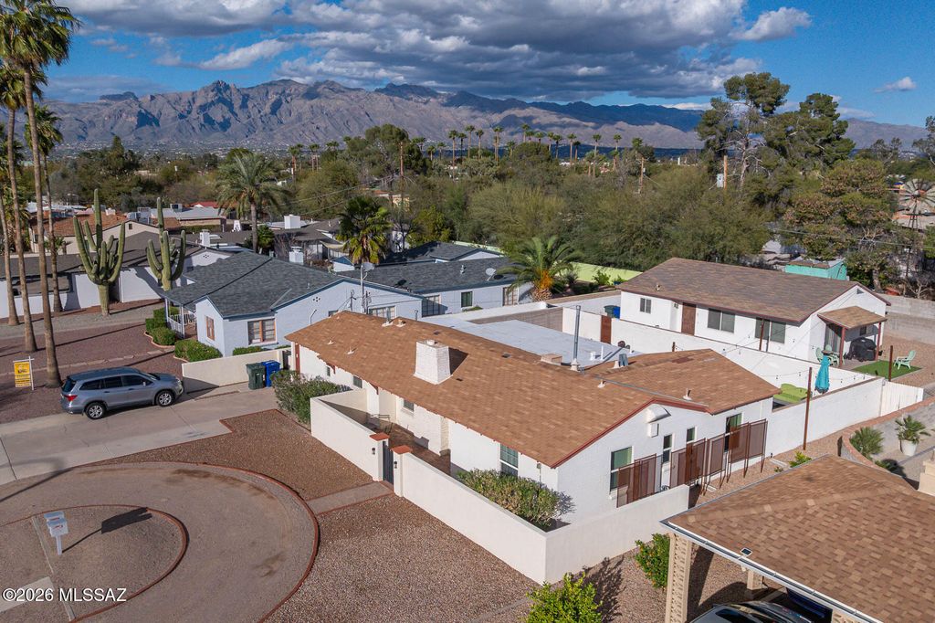 2040 N Campbell Avenue, Tucson, AZ 85719