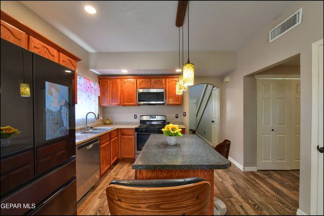 11813 DEER GRASS Circle, El Paso, TX 79936