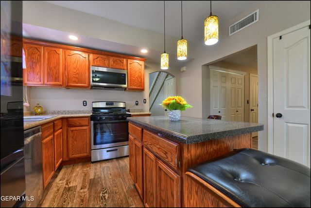 11813 DEER GRASS Circle, El Paso, TX 79936