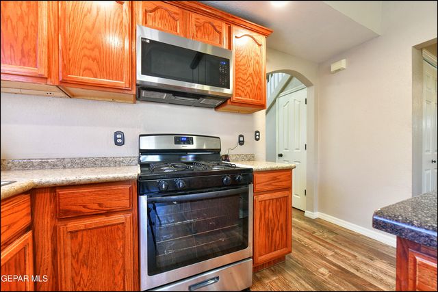 11813 DEER GRASS Circle, El Paso, TX 79936
