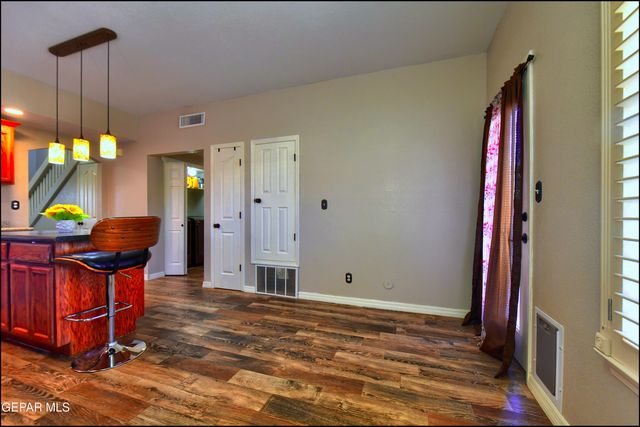 11813 DEER GRASS Circle, El Paso, TX 79936