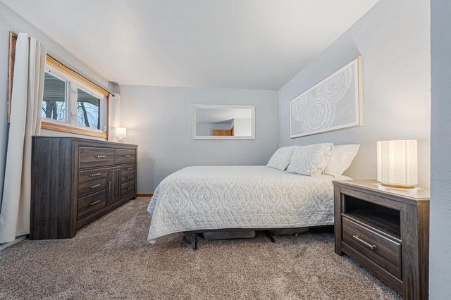 609 W 8TH STREET, Kaukauna, WI 54130