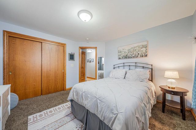 609 W 8TH STREET, Kaukauna, WI 54130