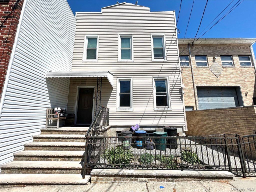59-51 56th Drive, Maspeth, NY 11378 — photo 2