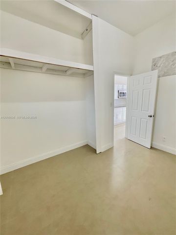 2516 Cleveland St b, Hollywood, FL 33020