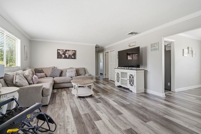 2000 Greens Blvd Apt 40C, Myrtle Beach, SC 29577