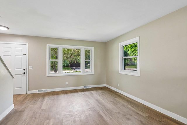 1625 N Page Street, Stoughton, WI 53589