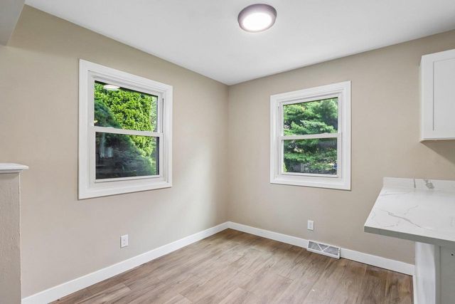 1625 N Page Street, Stoughton, WI 53589