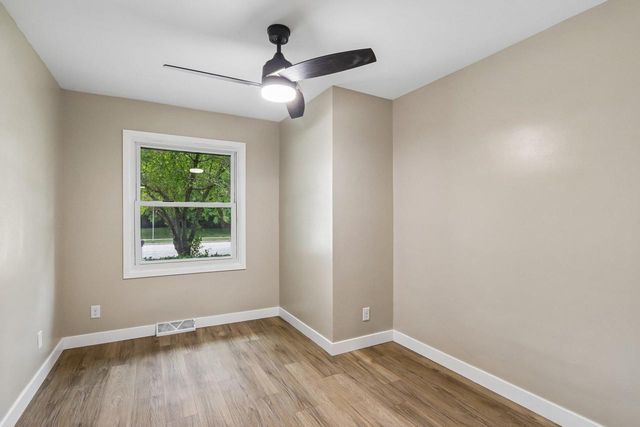 1625 N Page Street, Stoughton, WI 53589