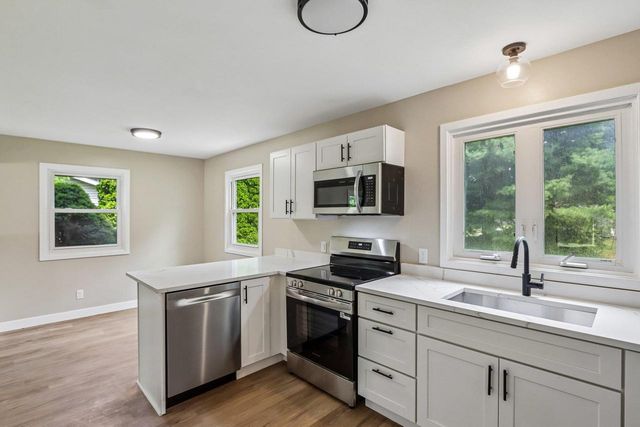 1625 N Page Street, Stoughton, WI 53589