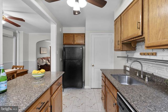 1057 ELM RD, Halethorpe, MD 21227