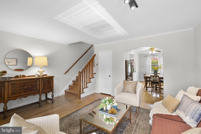 1057 ELM RD, Halethorpe, MD 21227