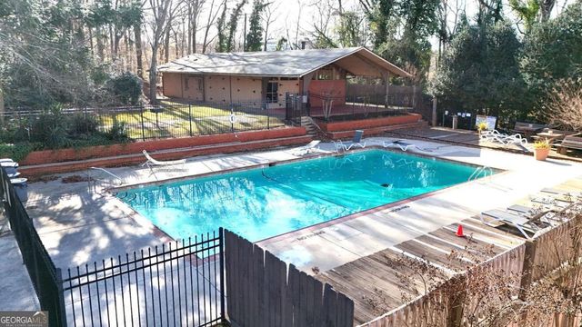 250 Little Street B105, Athens, GA 30605