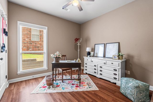 245 Summit Valley Circle, Maumelle, AR 72113