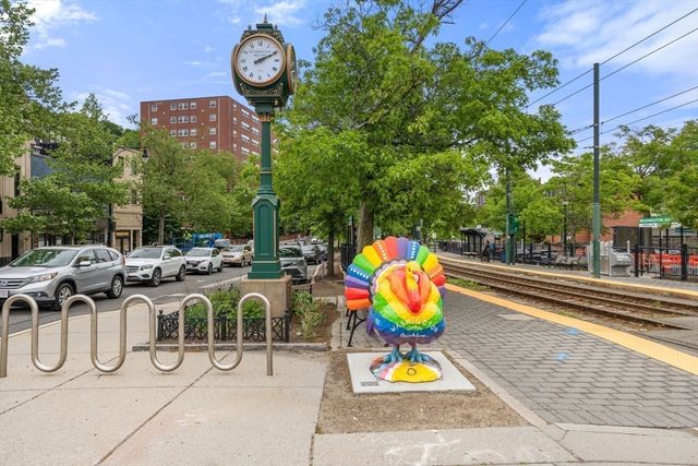 1600 Beacon St 1009, Brookline, MA 02446