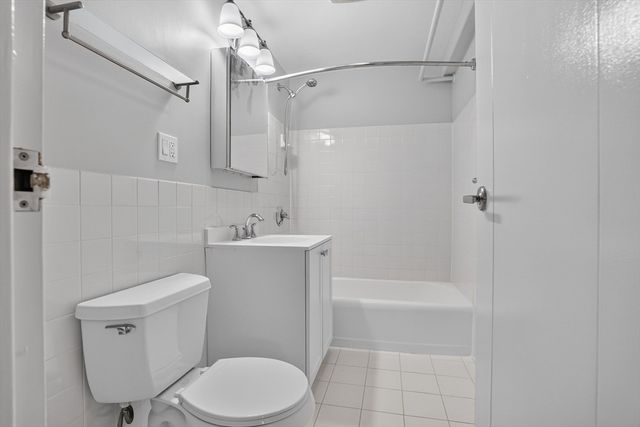 1600 Beacon St 1009, Brookline, MA 02446