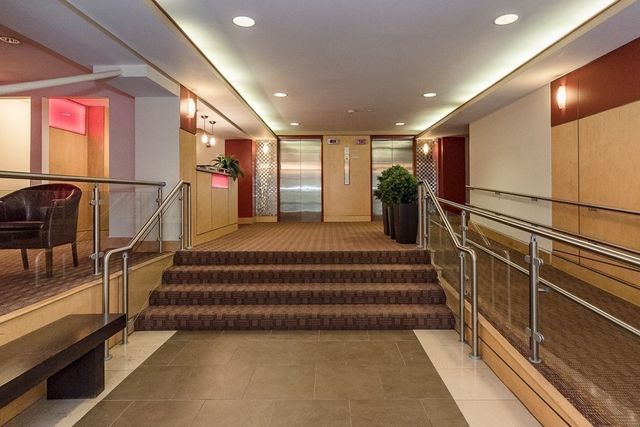 1600 Beacon St 1009, Brookline, MA 02446
