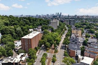 1600 Beacon St 1009, Brookline, MA 02446