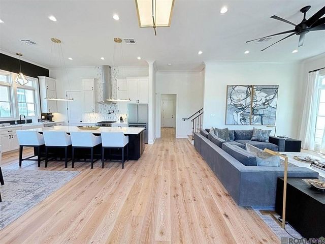 3118 Pointe-marie Dr, Baton Rouge, LA 70820