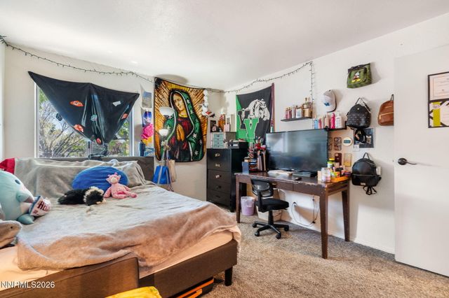 4604 Neil Road APT 164, Reno, NV 89502