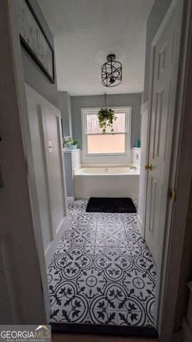 230 Overlook Drive, Covington, GA 30016