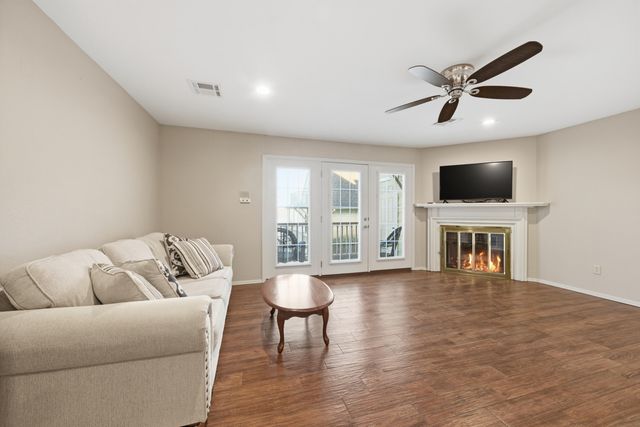 31990 S 624 Place H11, Grove, OK 74344