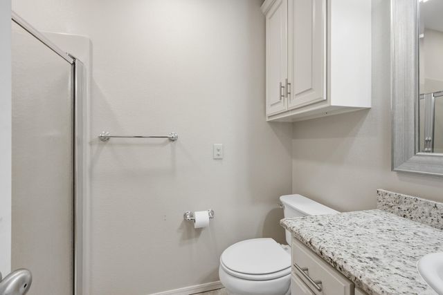 31990 S 624 Place H11, Grove, OK 74344