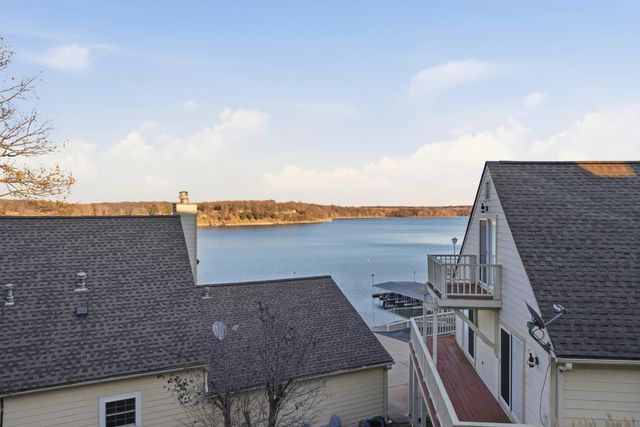 31990 S 624 Place H11, Grove, OK 74344