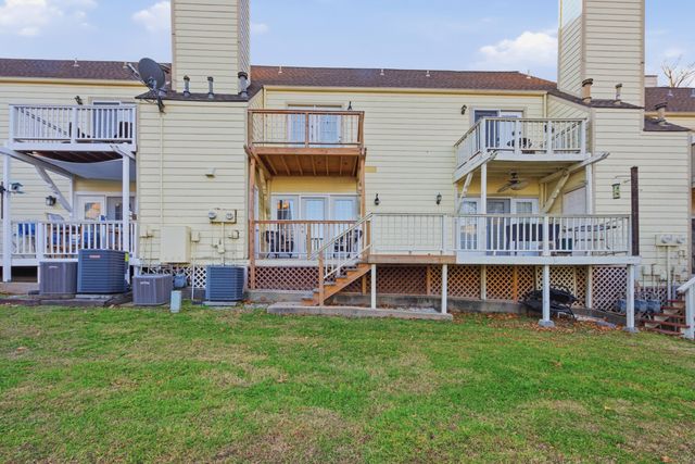 31990 S 624 Place H11, Grove, OK 74344