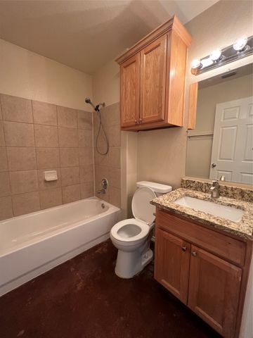 117 Sunburst Court, Weatherford, TX 76087