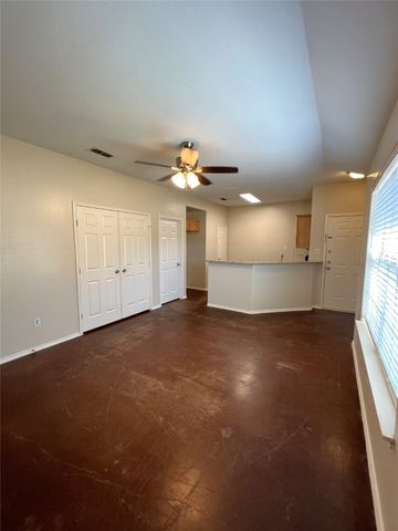 117 Sunburst Court, Weatherford, TX 76087