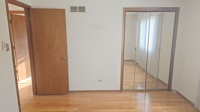 4951 Crest Court, Country Club Hills, IL 60478