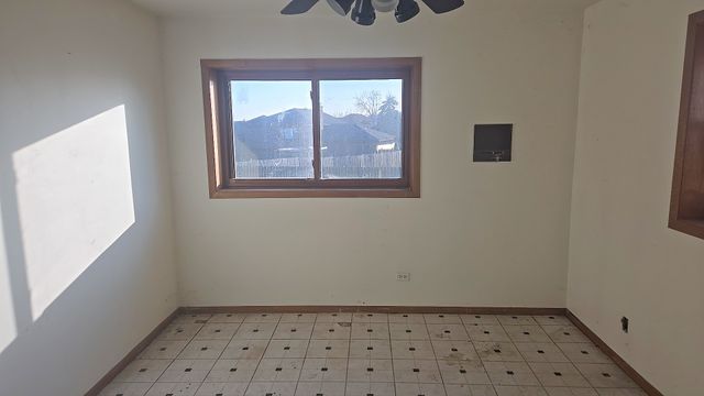 4951 Crest Court, Country Club Hills, IL 60478