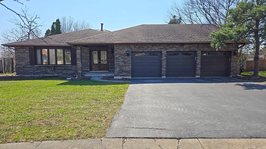 4951 Crest Court, Country Club Hills, IL 60478