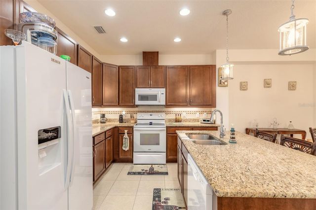230 SAND BAR LANE, Daytona Beach, FL 32124