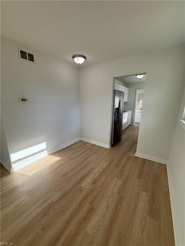 5340 Hanyen DR, Norfolk, VA 23502