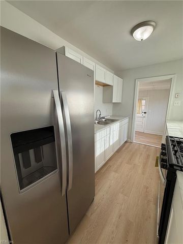 5340 Hanyen DR, Norfolk, VA 23502