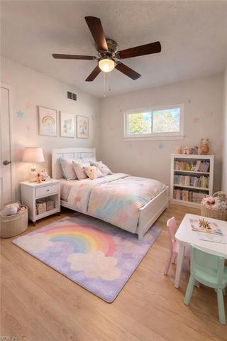 5340 Hanyen DR, Norfolk, VA 23502