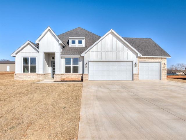 1922 Olive Avenue, Tuttle, OK 73089