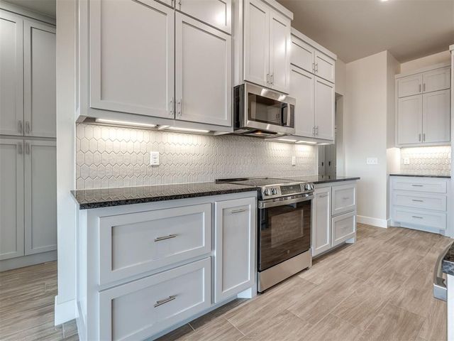 1922 Olive Avenue, Tuttle, OK 73089