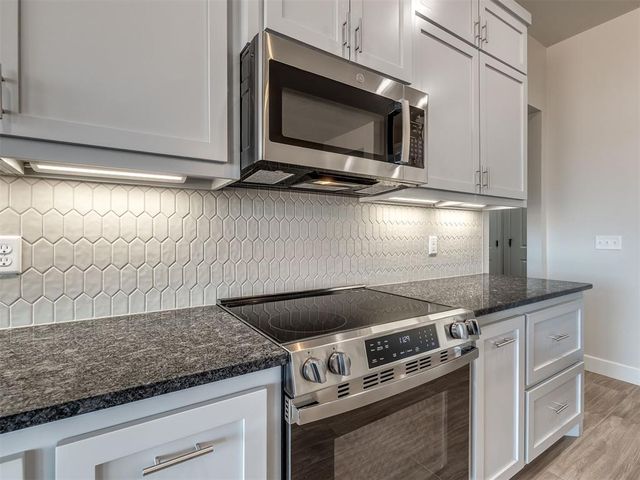 1922 Olive Avenue, Tuttle, OK 73089