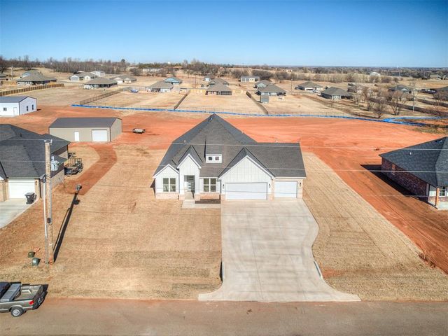 1922 Olive Avenue, Tuttle, OK 73089