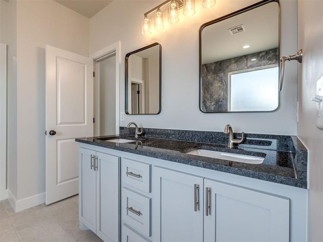 1922 Olive Avenue, Tuttle, OK 73089