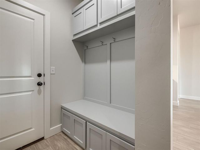 1922 Olive Avenue, Tuttle, OK 73089